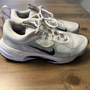 Nike spark phantom sneaks